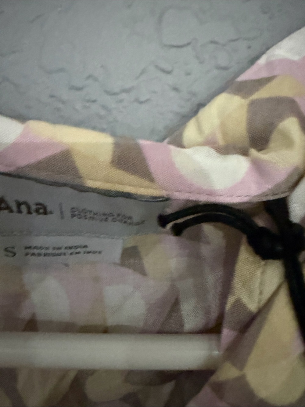 Prana Pink & Cream Geometric Short-Sleeve Button-Down - Picture 4 of 4